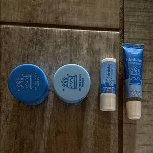 Bath & Body Works Sealed Birthday Frosting Lip Care Set